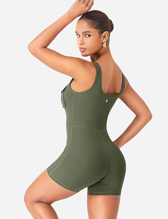 Women’s CoreFlex Zip-Up One-Piece Workout Romper – Sleeveless Cargo Jumpsuit with Chest Pockets & Open Back