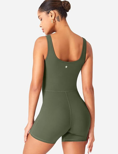 Women’s CoreFlex Zip-Up One-Piece Workout Romper – Sleeveless Cargo Jumpsuit with Chest Pockets & Open Back