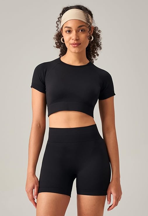 Women’s Seamless 2-Piece Workout Set – Crop Top & High-Waist Shorts | Gym & Yoga Activewear